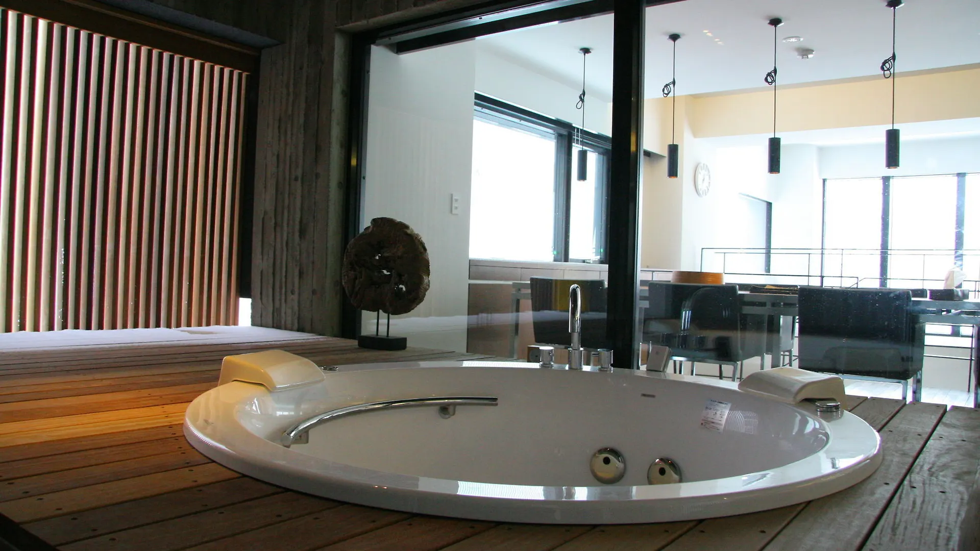 Niseko Central - Sekka Kan 倶知安町 0*,